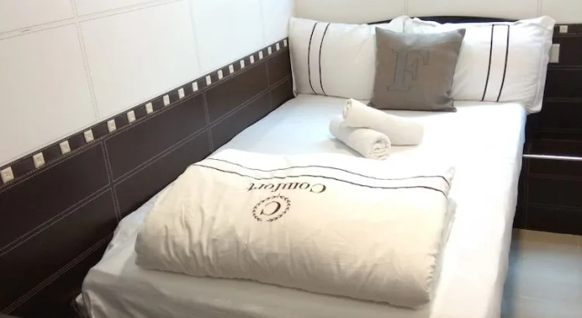 Двухместный номер Standard Happy Bee Hostel