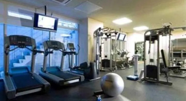 Oakwood Apartments Shinjuku, Book Apartment Tokyo Prefecture Hotels with a Parking, Parking