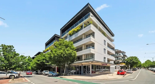 Tranquil 1-bed Apartment in Kingston Foreshore