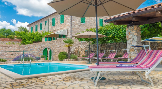 Apartment Crikvenica near Sandy Beach, จอง วิลล่า Crikvenica Primorsko-Goranska županija