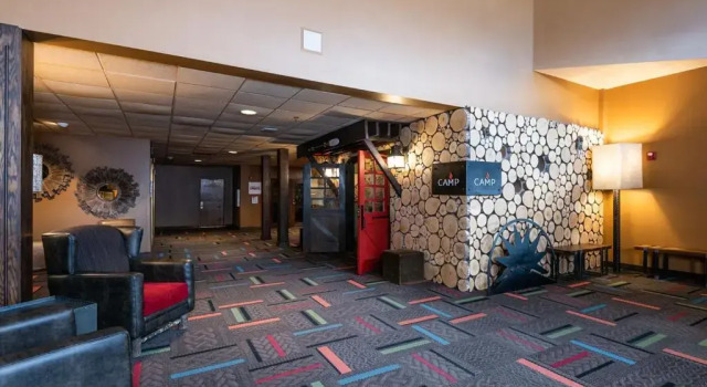 Grand Summit Hotel, Đặt Khách sạn Center Lovell Mỹ