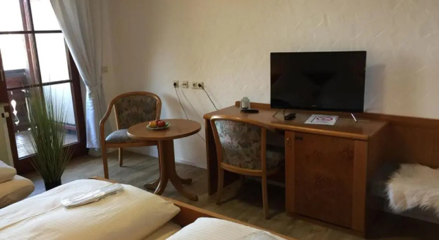 See-Hotel Storchenmuehle, Забронировать Отель Фихтенау Баден-Вюртемберг