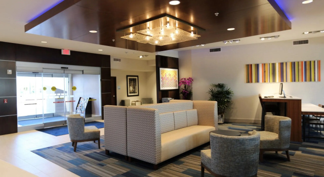 Holiday Inn Express & Suites Houston NW - Hwy 290 Cypress by IHG, Забронировать Отель Сайпресс Texas Gulf Coast