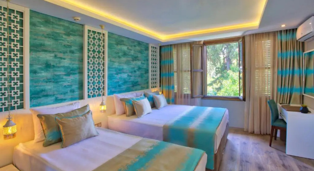 Трёхместный номер Standard Route Hotel Kaleici - Adult Only (12+)