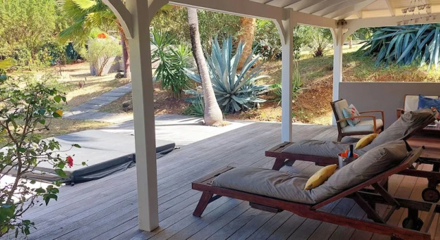 Коттедж Luxury Jardin d\O résidence naturiste couples only