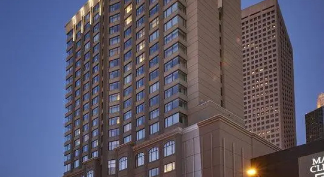 Трёхместный номер Standard The Lofton Hotel Minneapolis, Tapestry Collection by Hilton