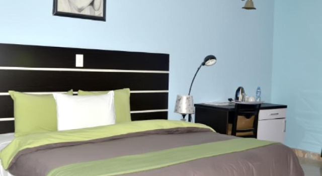 Номер Economy Coronia Hotel