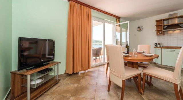 Awesome Apartment in Tisno With Wifi and 1 Bedrooms, Забронировать Апартаменты/квартира Отели Шибеник с парковкой, Парковка