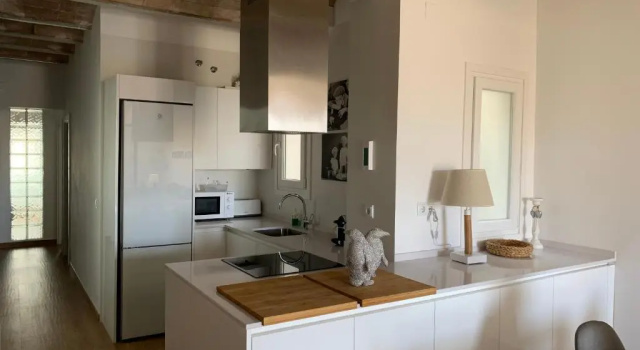 Fantastico Tarragona Corsini Apartment-1, en el centro con parking, Забронировать Отель Отели Tarragonès с парковкой, Парковка