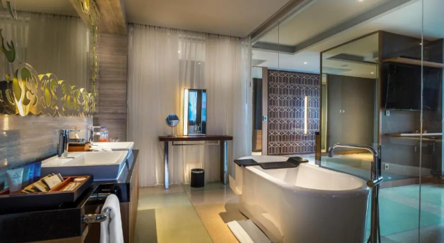 Люкс Семейный Hotel Nikko Bali Benoa Beach