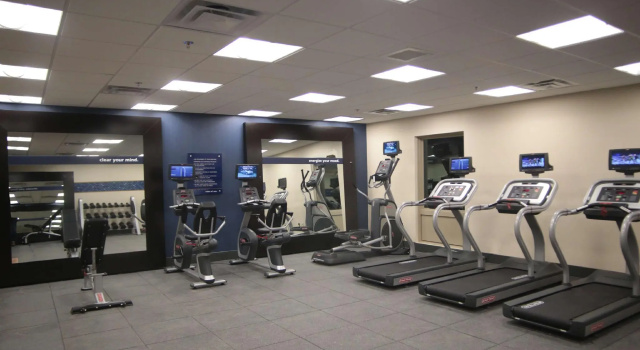 Номер Deluxe Hampton Inn Lexington Medical Center