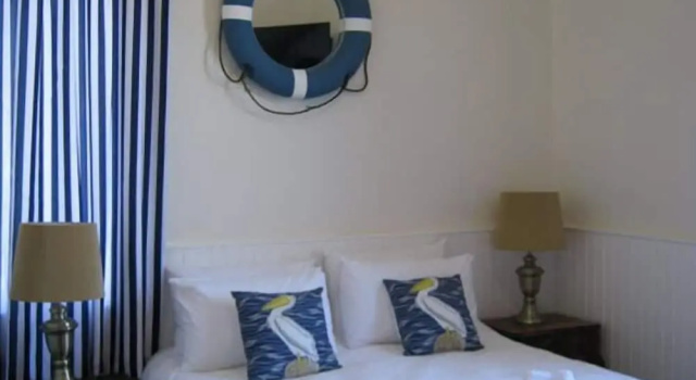 Двухместный коттедж Цокольный этаж Jetty Self-Catering