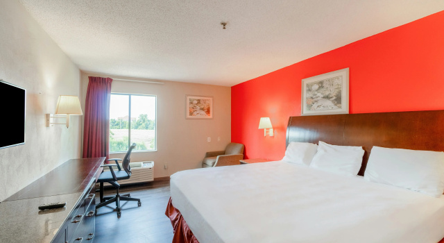 Capital O Fairway Inn - Baytown La Porte TX