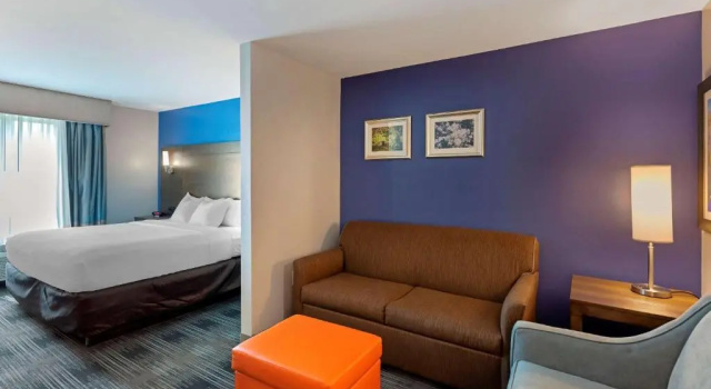 Люкс Comfort Inn & Suites East Ellijay