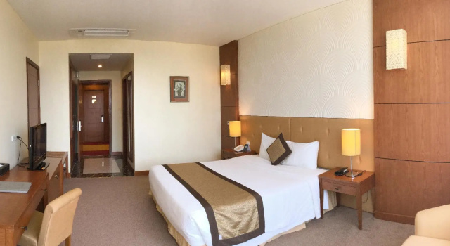 Двухместный номер Deluxe Muong Thanh Grand Ha Long Hotel