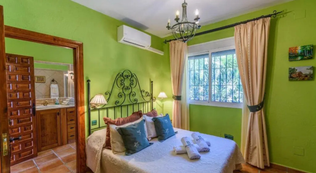 Villa Cereza Antequera - La Higuera by Ruralidays, Забронировать Вилла Отели Антекера с завтраком, Завтраки