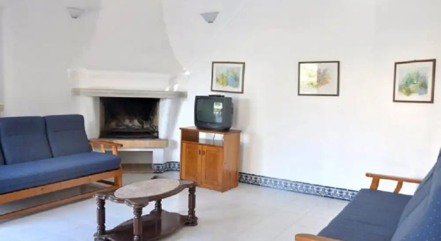 Comfortable semi-detached private pool villa, Забронировать Вилла Виллы Виламура, Вилла