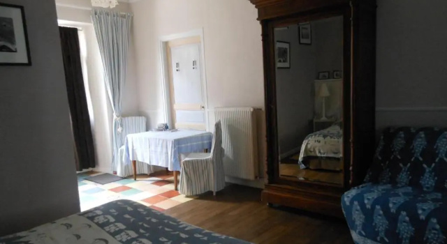 Трёхместный номер Standard Le Jardin à Mordreuc