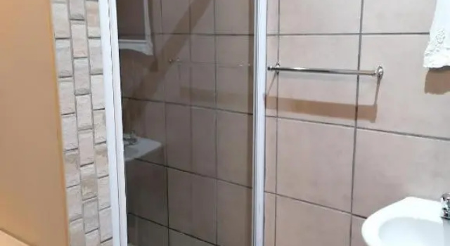 Lovely 1-bedroom apartment with secure parking