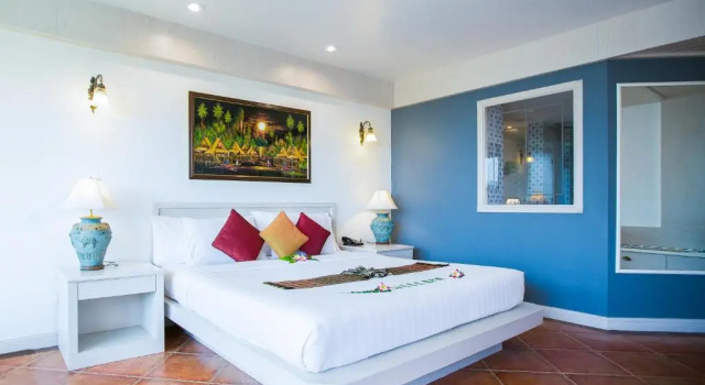 Люкс Қосарлы бөлме Karon Sea Sands Resort-SHA PLUS