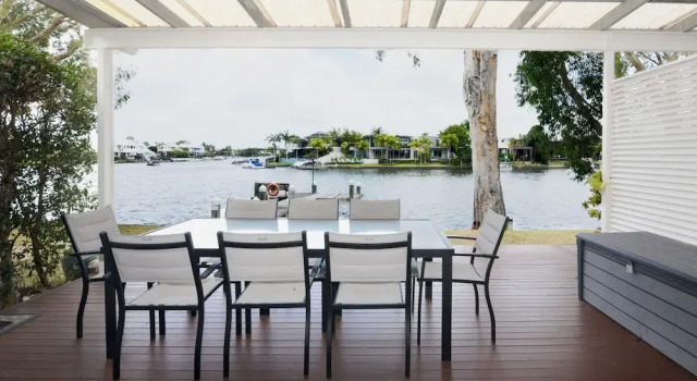 3 жатын бөлме Люкс бөлме су көрінісі Noosa Entrance Waterfront Resort