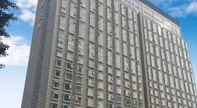 Jinfeng Hotel, Забронировать Отель Пекин район Пекина, рядом с Зона искусств 798