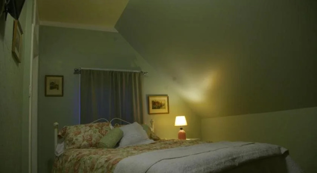 Holmesdale House Bed and Breakfast, Забронировать Отель Дункан Остров Ванкувер