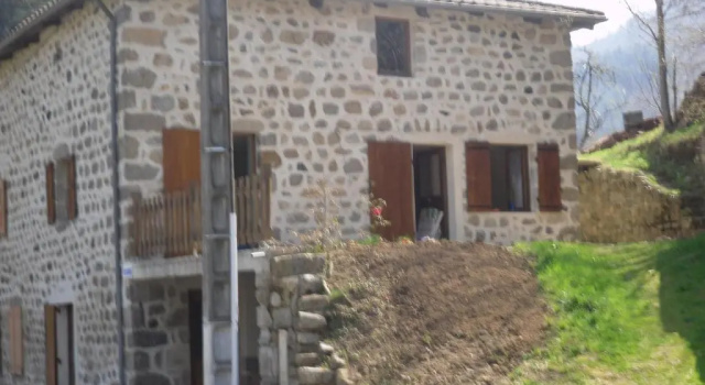 Gîte-La Combelle, Забронировать Отель Люсса 