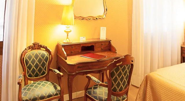 Четырёхместный номер Standard Hotel Locanda Canal