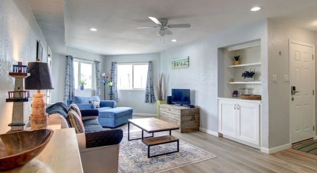 A Little Bit of Heaven, Book Hotel Port Aransas 