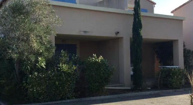 Gîte Climatisé 2 À 4 Personnes, Dans Résidence Vacances Avec Piscine Chauffée, À Mouriès Au Coeur du Parc Naturel Régional Des Alpilles, Ls1-294 Oucean, Забронировать Отель Мурьес Альпий