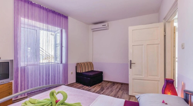 Awesome Home in Novi Vinodolski With Wifi and 1 Bedrooms, Забронировать Отель Отели Приморско-Горанской жупания 3 звезды, 3*