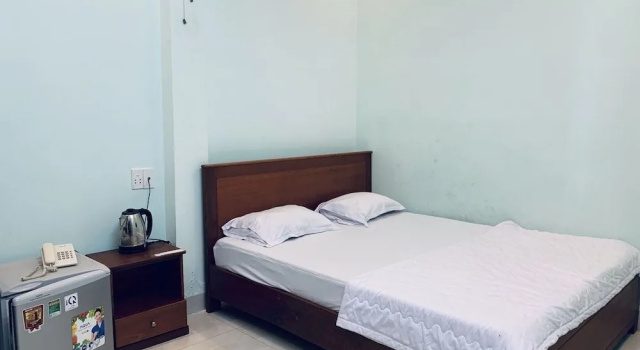 OYO 1054 Rong Vang Hotel, Забронировать Отель Отели Дананга муниципалитета с парковкой, рядом с Waterfront Restaurant, Парковка