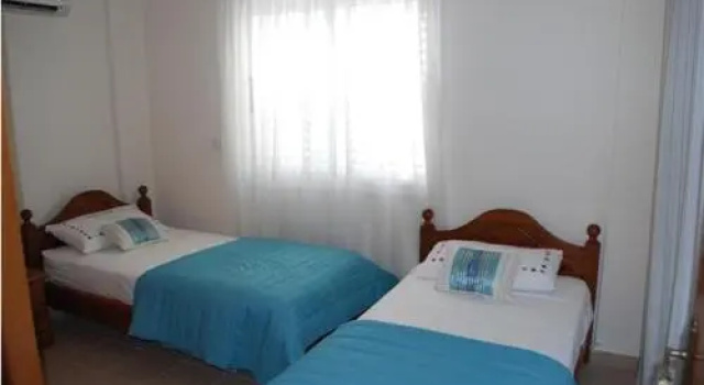Villa Estel, Rezervovat Vila Famagusta hotely s bazénem, Bazén