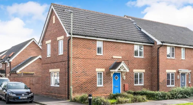 Lakeside-Dakota 3bed house 2bath parking M27 J5 Southampton Airport sleeps 6, Rezervați Hotel Eastleigh Hampshire