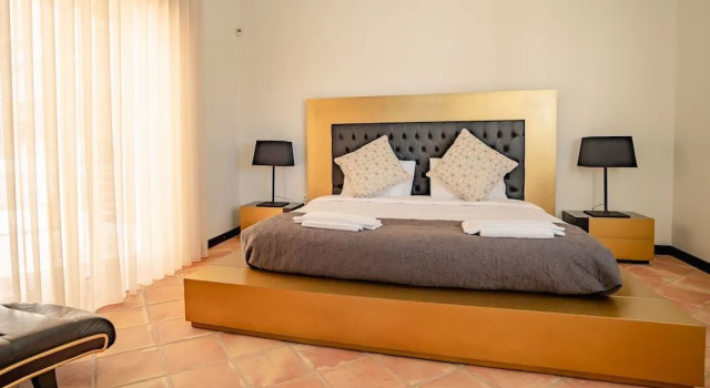 Casa do Espadanal Guest House, Забронировать Гостевой дом Santiago de Piães 