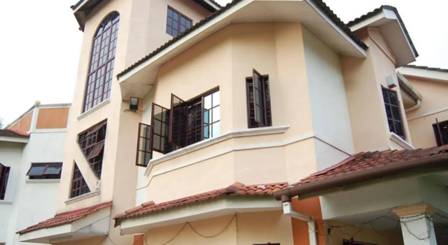 Owen Townhouse at Kuala Lumpur, Забронировать Отель Отели Селангор с парковкой, Парковка