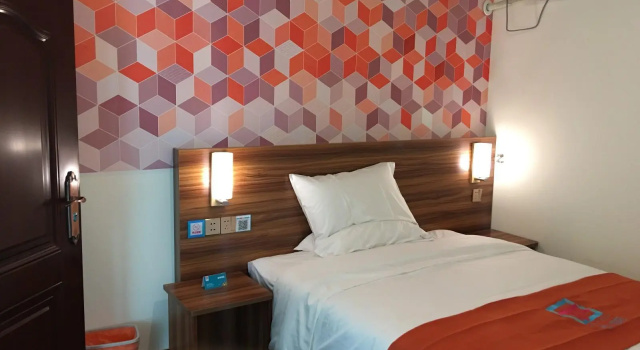 Люкс Business PAI Hotels·GuangZhou Baiyun International Airport ZhuoLuoTan