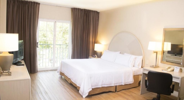 Номер Standard Holiday Inn Express Monterrey Galerias-San Jeronimo by IHG