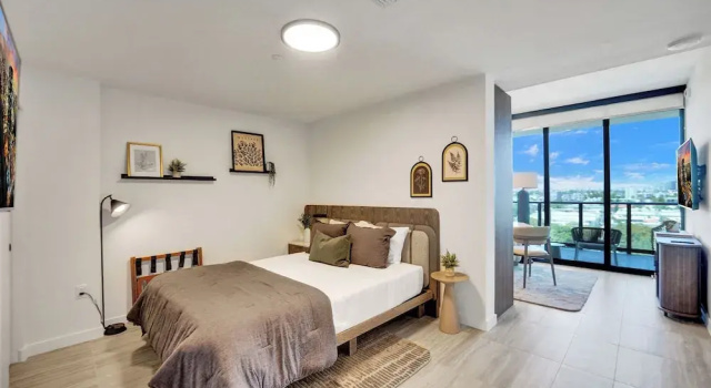 Номер Deluxe 72 Park by Nomada Residences