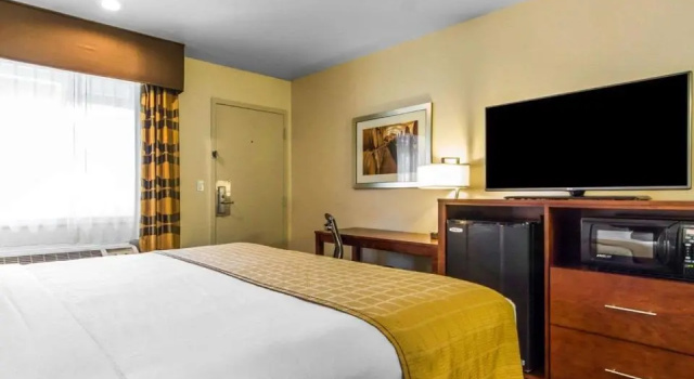 Номер Standard Motel 6 Martinez, CA