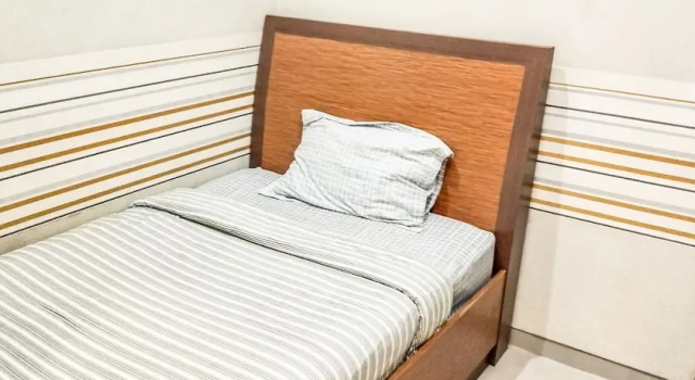 Номер Economy Pondok Indah Guest House by ecommerceloka