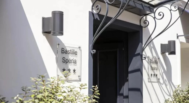 Hotel Bastille Speria, Забронировать Отель Отели 4-й округ: Отель-де-Виль - Париж с завтраком, Завтраки