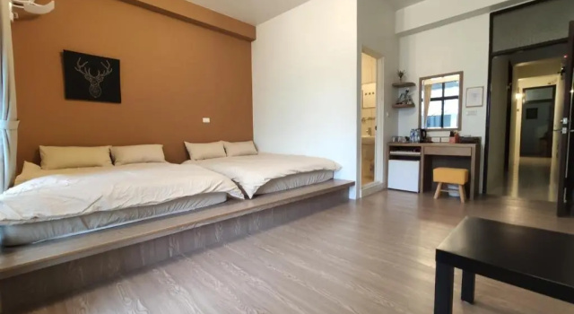 Номер Comfort Iron St. House