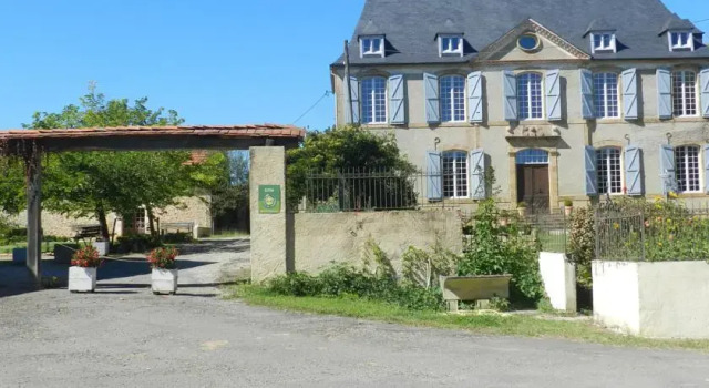 Château Sauvéméa, Rezerwuj Mini-hotel Arrosés Francja