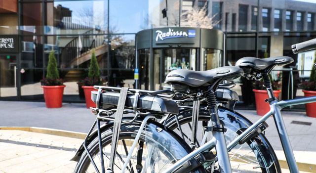 Radisson Blu Hotel, Hasselt, Забронировать Отель Хасселт Фламандский Лимбург