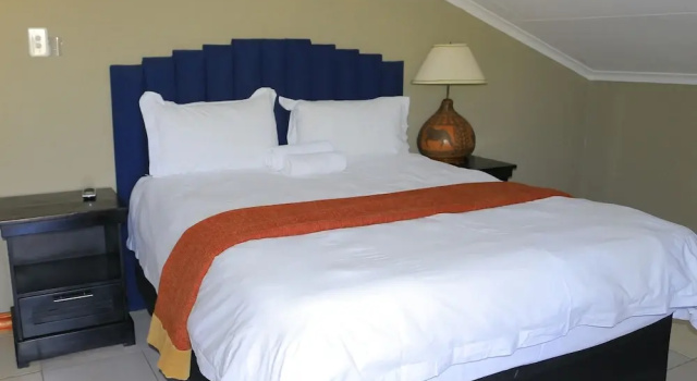 Люкс Executive Novel Enterprises Bed and Breakfast