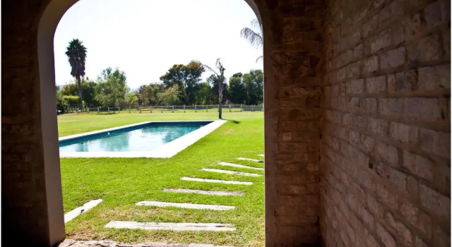 Hartland Country House Oudtshoorn, Забронировать Дом для отпуска Виллы Оудсхорн, Вилла