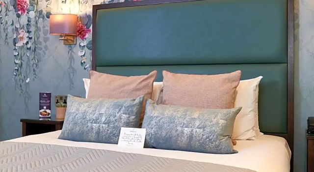 Номер Executive Mandolay Hotel Guildford