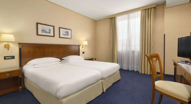 Ramada by Wyndham Naples